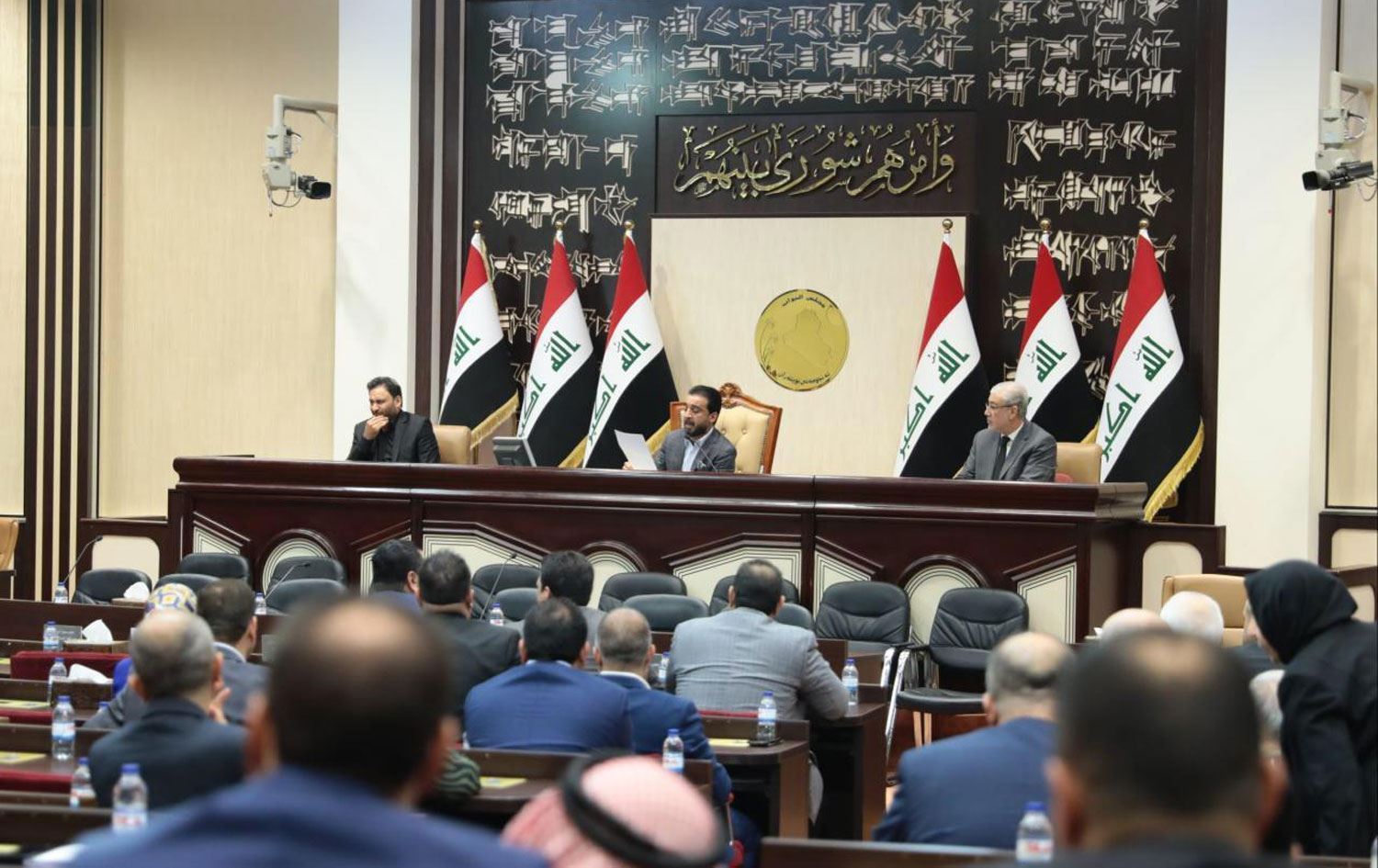 البرلمان العراقي يرجئ التصويت على الحكومة الجديدة بسبب عدم اكتمال النصاب