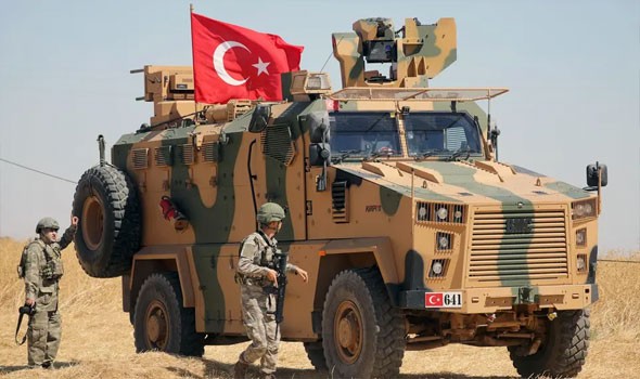 مقتل 15 عسكريا تركيا في قصف للجيش الليبي استهدف مطار معيتيقة