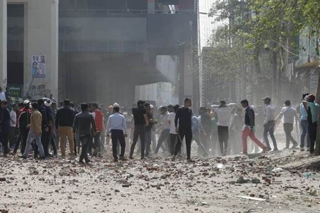 U neredima u Delhiju poginule 32 osobe