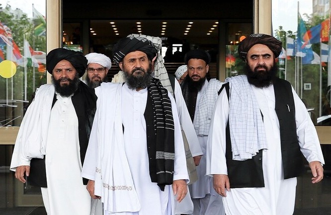 اتفاق اميركي مع طالبان.. والاخيرة تأمل بالتزام الولايات المتحدة بتعهداتها