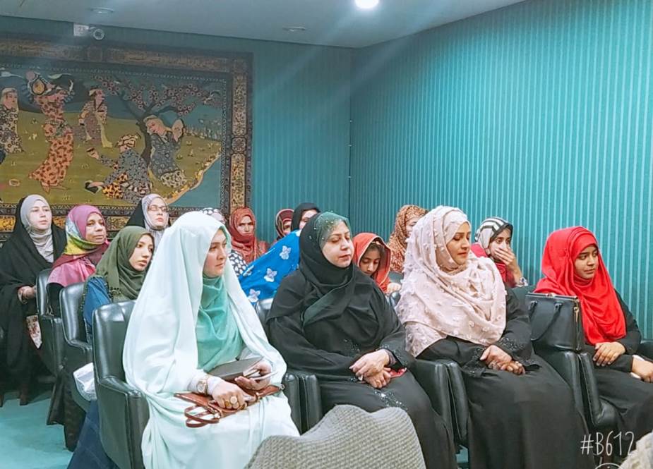 Pakistan’ın Lahor Şehrinde Hazreti Zehra’nın (s.a) Sireti Konferansı/Foto