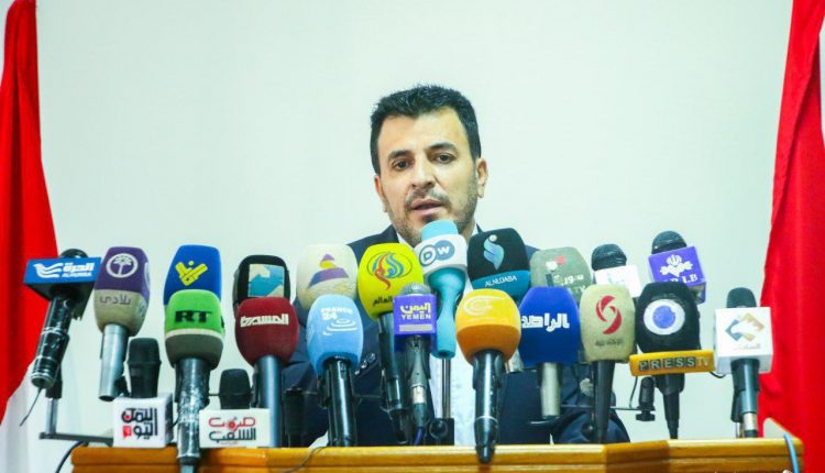 وزير الصحة يكشف حقيقة وجود فيروس “كورونا” في اليمن ويحمل الإمارات المسؤولية
