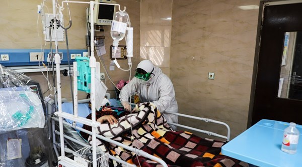 الصحة الإيرانية: عدد المتعافين من فيروس كورونا بلغ 435 شخصاً