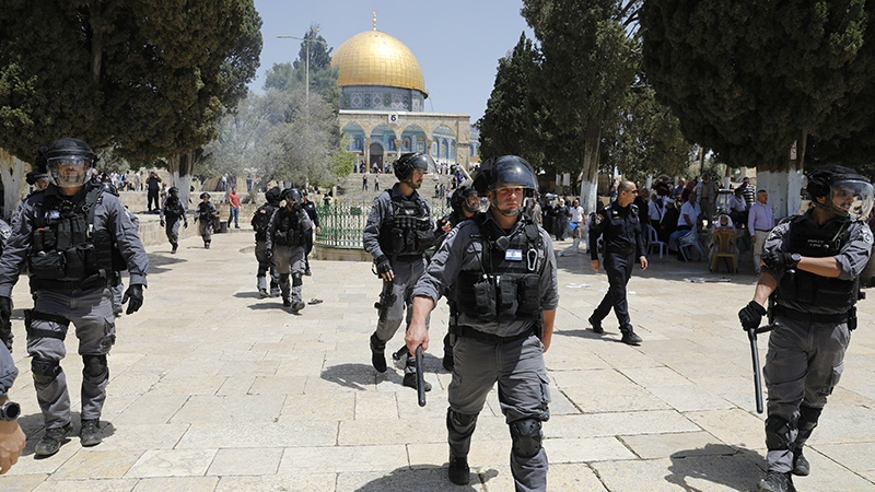 Terre Occupate, piu` di 200 coloni hanno invaso al-Aqsa