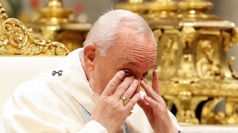 Virus, Papa Francesco fa tampone. Il Vaticano non commenta