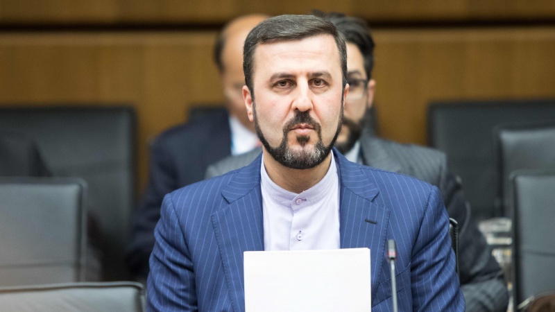 イランが、IAEAの原則を外れた革新を警告