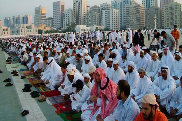 Biyernes na mga Pagdarasal sa UAE Hindi Maaaring Humigit ng 10 mga Minuto: Awtoridad ng Awqaf