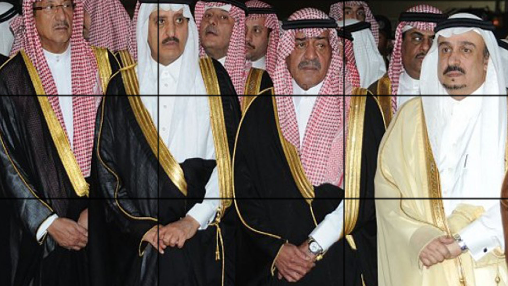 اعتقال عدد من أمراء آل سعود بينهم شقيق الملك سلمان بتهمة الخيانة العظمى