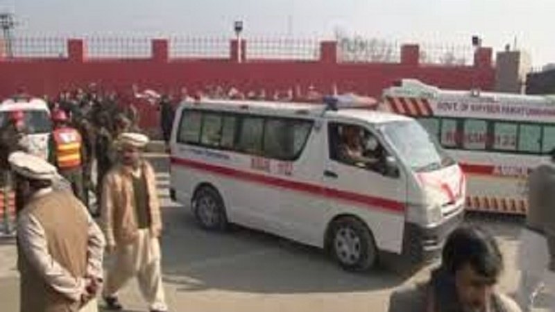 Pakistan, fuga di sostanze chimiche da una ditta: decine di persone ricoverate