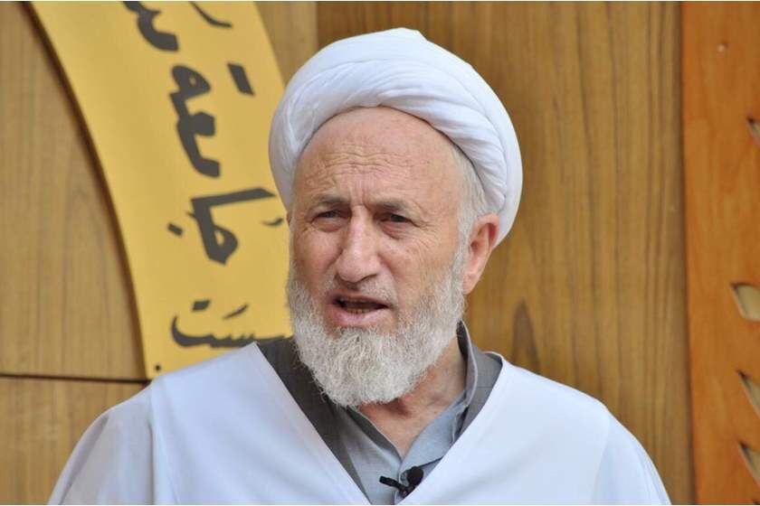الشيخ جواد الخالصي يدعو لطرد سفيري "بريطانيا وامريكا"