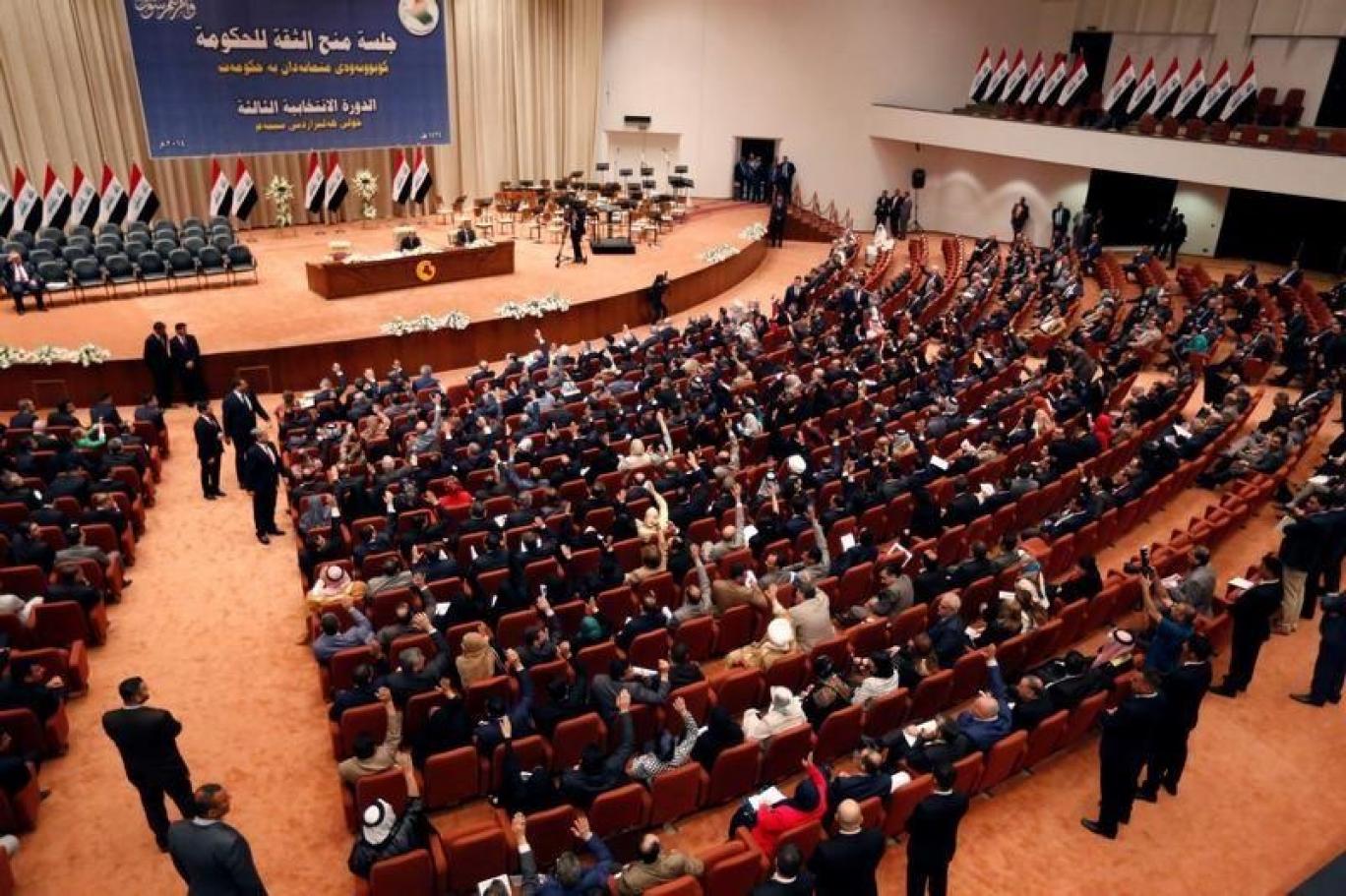 كتل شيعية في البرلمان تجري مباحثات لاختيار رئيس الوزراء 
