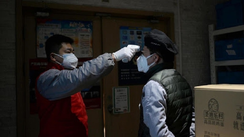中国で新型肺炎者が３日連続50人下回る