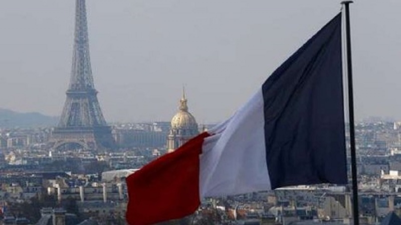 フランスで1000人以上の集会を禁止