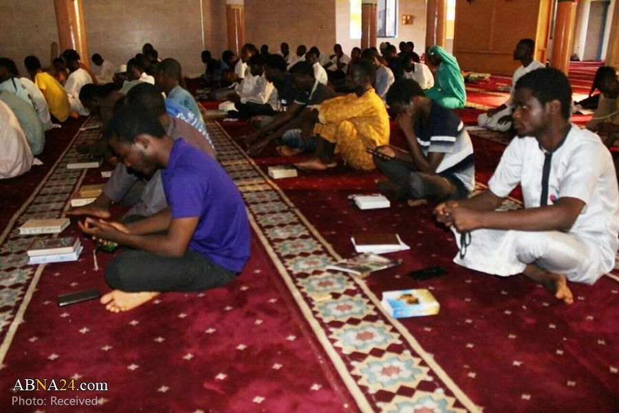 تقرير مصور/ انتهاء ثلاثة ايام من الاعتكاف في مسجد بالعاصمة أكرا