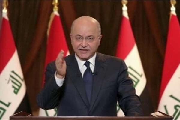 رئيس الجمهورية يدين استهداف قاعدة التاجي العسكري 