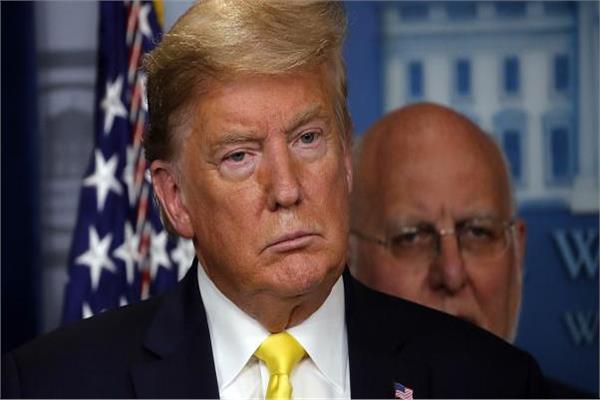 البيت الأبيض: إخضاع كل شخص على اتصال وثيق مع ترامب ونائبه لفحص حرارة 