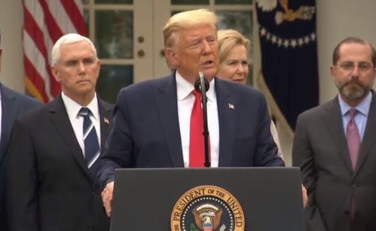 Trump ABD'de acil durum ilan etti