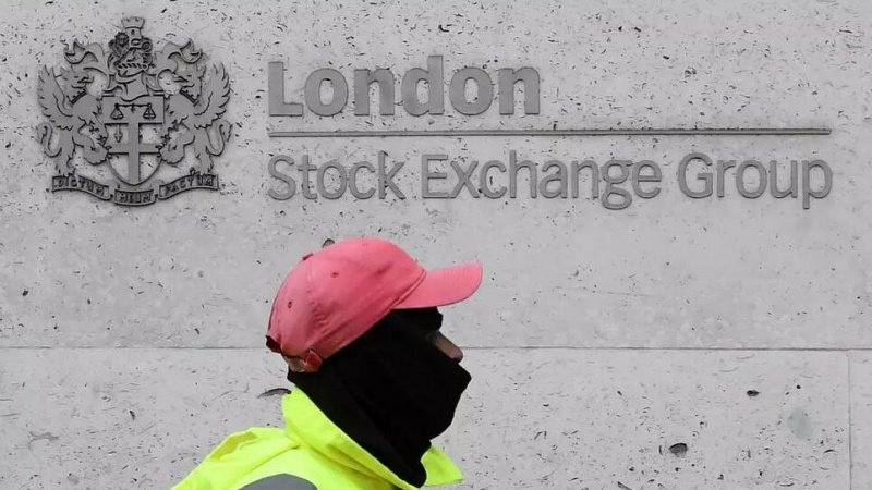 Фондовые рынки рухнули от Азии до Европы от эпидемии короновируса