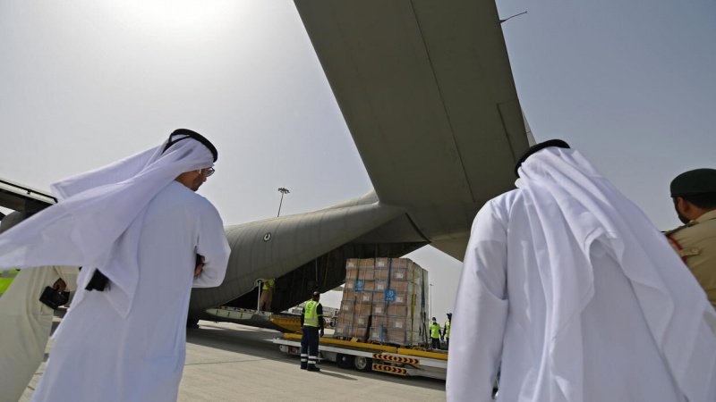 Прибытие первой партии помощи Катара Ирану для борьбы с коронавирусом
