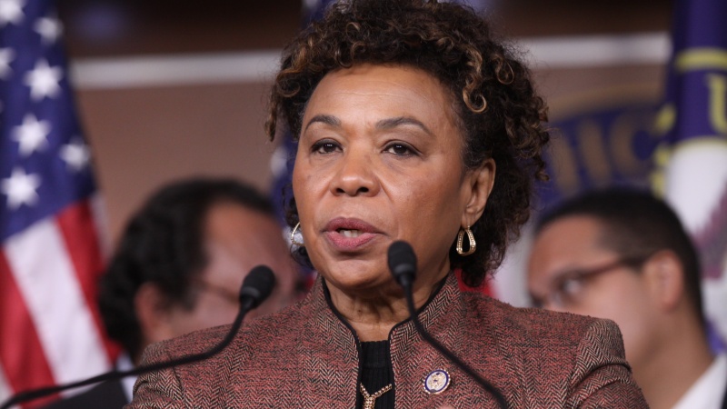 Конгрессвумен в США предостерегла от войны с Ираном