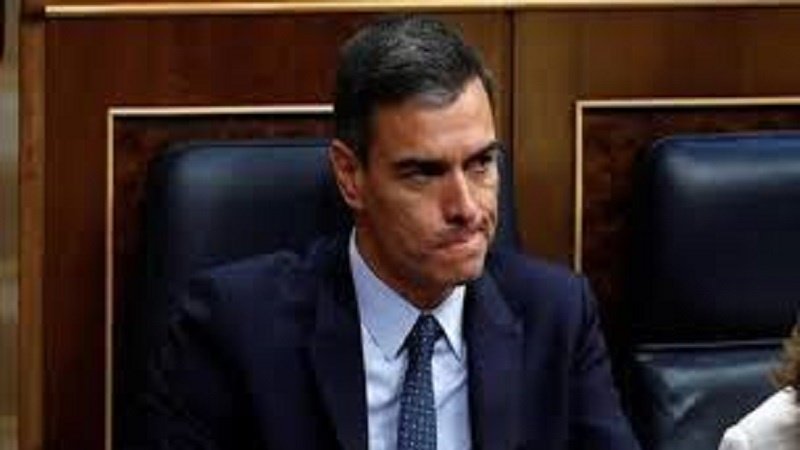 Virus in Spagna, positiva la moglie del premier