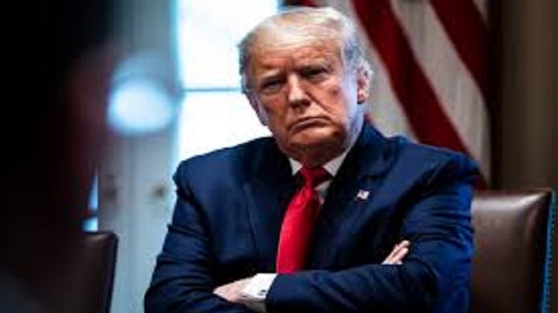 Coronavirus, Trump ammette: “Situazione fuori controllo”