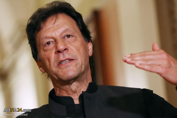 Pakistani PM calls upon US to lift sanctions from Iran