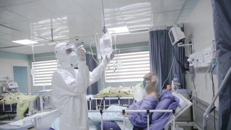 イラン人研究者が、新型肺炎患者の治療薬を開発