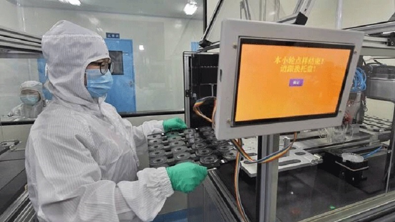 中国の新たな新型肺炎感染者は13人、ワクチン臨床試験も