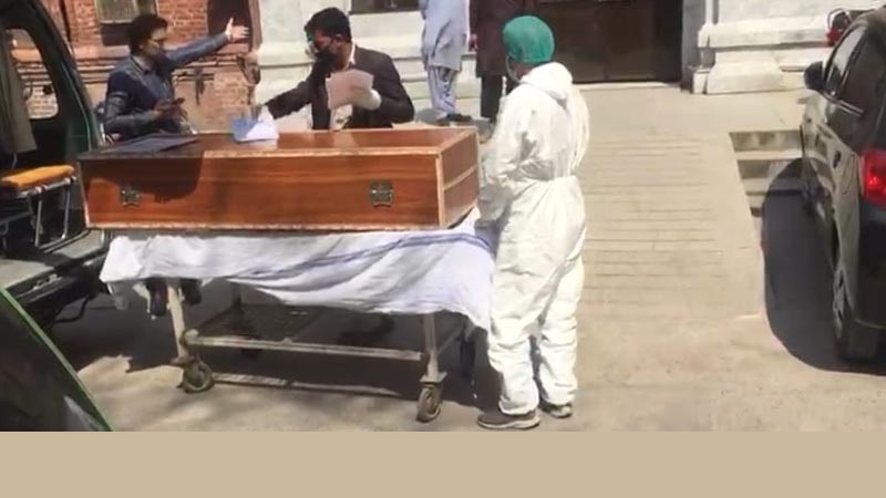 پاکستان میں کورونا سے متاثرین کی تعداد 734، اسلام آباد میں دفعہ 144 نافذ