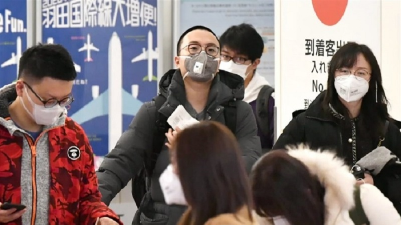 日本の新型ウイルス感染者1800人以上、大規模流行の懸念も