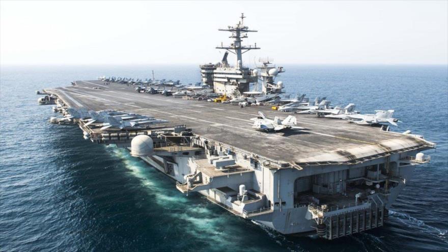Trois marins américains sur Roosevelt Carriers testent positifs sur COVID-19