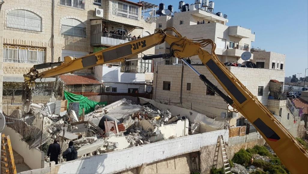 رغم حالة الطوارئ... الاحتلال الاسرائيلي يواصل عمليات الهدم والمصادرة