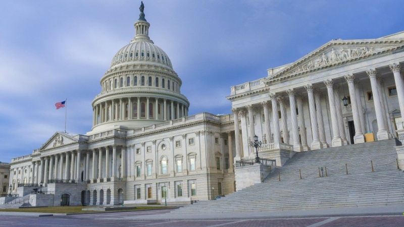 Сенаторы США требуют приостановки санкций против Ирана