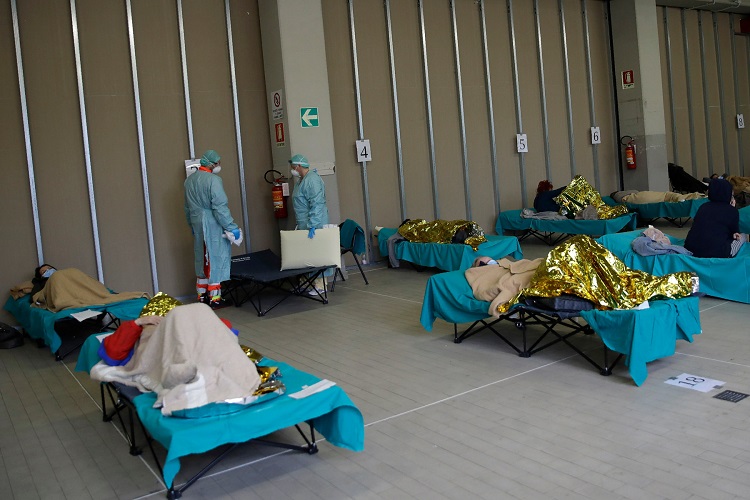  Coronavirus: plus de 10.000 morts en Italie