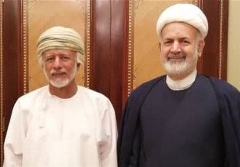 السفير الإيراني في مسقط يبحث مع وزير الخارجية العماني القضايا الثنائية