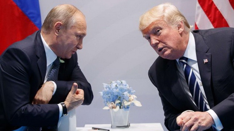 Путин и Трамп в телефонном разговоре обсудили вопросы коронавирусной инфекции и нефти