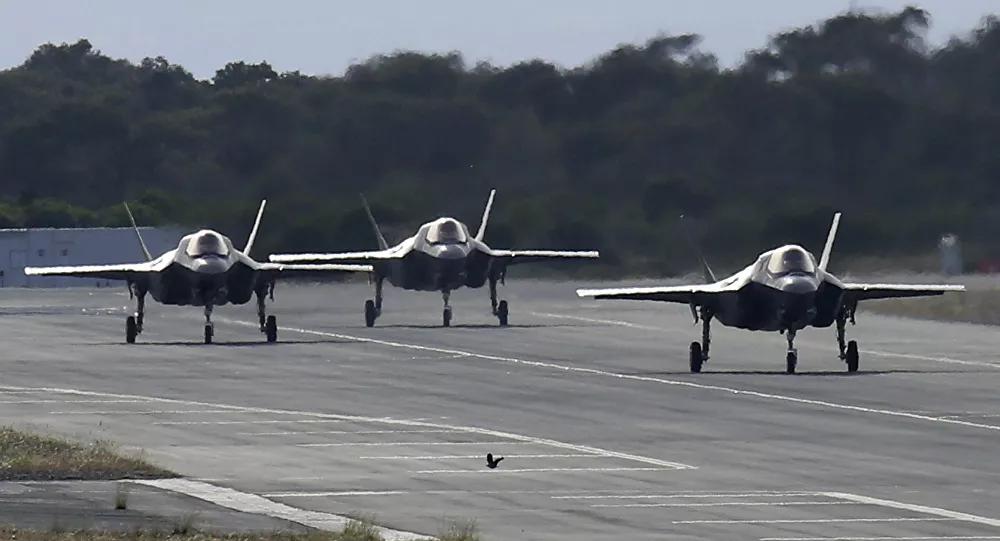 EUA e Israel realizam manobras aéreas com caças F-35 em meio à COVID-19