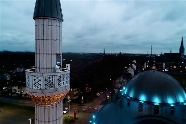 Holland: Öffentlicher Gebetsruf an mehr als 40 Moscheen