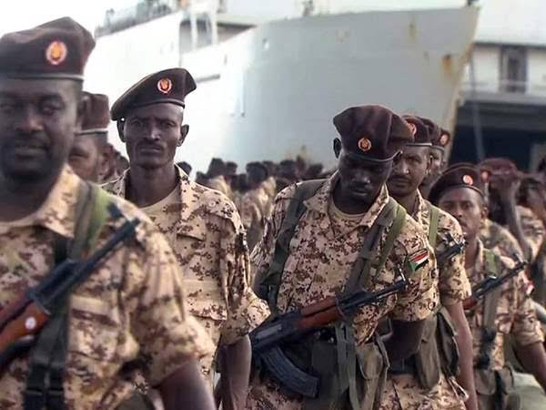 الجيش السوداني ينتشر في الخرطوم تزامنا مع الذكرى الأولى لانطلاق الاحتجاجات