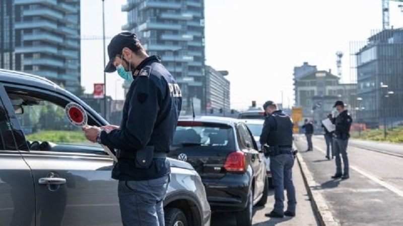 Corona in Italia, morti quasi triplicati a Milano