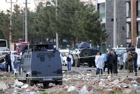 مقتل 5 مدنيين بانفجار عبوة ناسفة جنوبي تركيا
