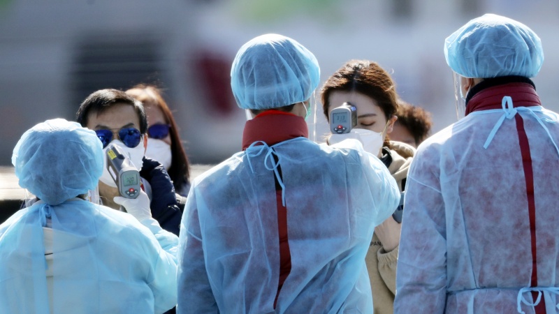 A Tokyo altri 200 casi, nuovo record