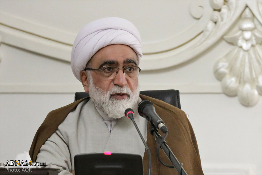 El custodio de Astan Quds Razaví impulsa un salto para abordar el “servicio fiel” propuesto por el Imam Jameneí 