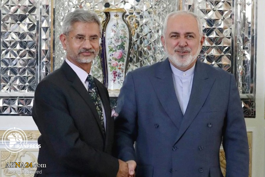 Iranian, Indian FMs discuss coronavirus on phone