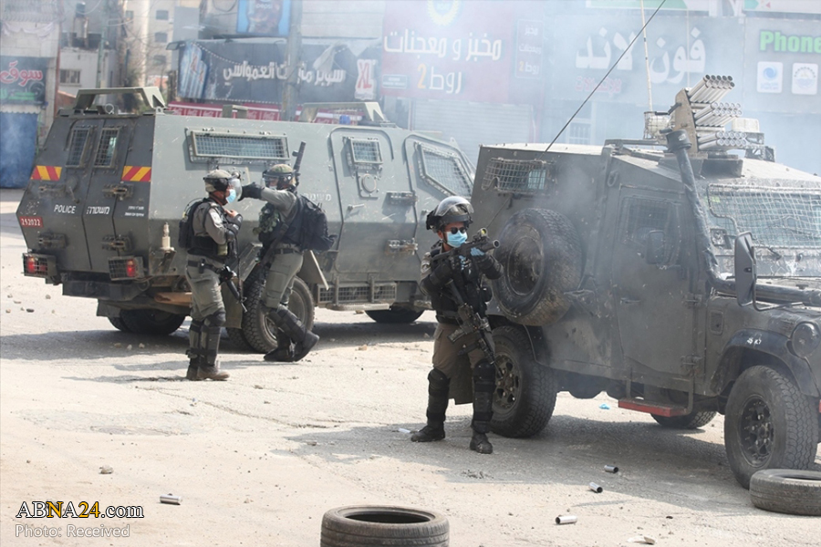 Photos: Israeli forces attack on Kalandia