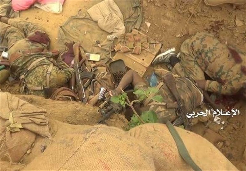 مصرع وجرح مرتزقة وتدمير مدرعتين بكسر زحف في البيضاء