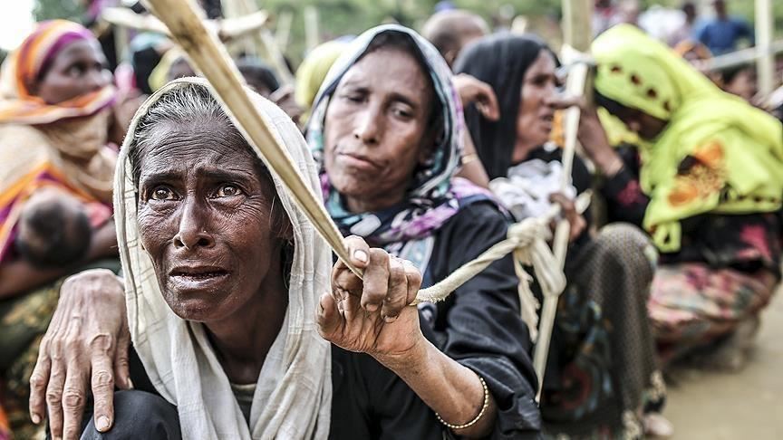 مأساة مسلمي الروهينغا مستمرة: 24 لقوا حتفهم في عرض البحر والآلاف منهم معتقلون