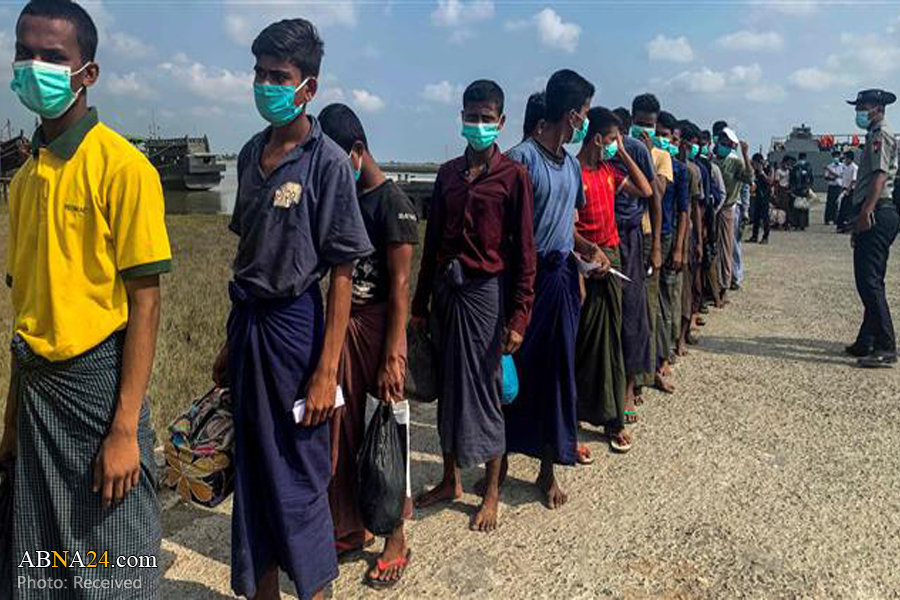 Myanmar ships 800 freed Rohingya prisoners back to Rakhine
