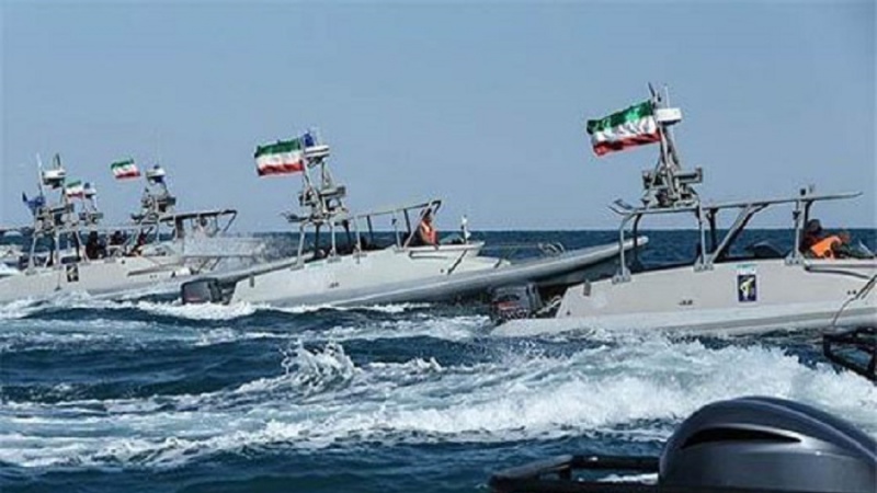 イラン革命防衛隊が、ペルシャ湾での国際ルールを遵守するようアメリカに警告　（動画）